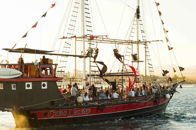 Pirate Ship Yo Ho! Sunset Show and BBQ Dinner in Cabo San Lucas - Highlights of the Live Pirate Show