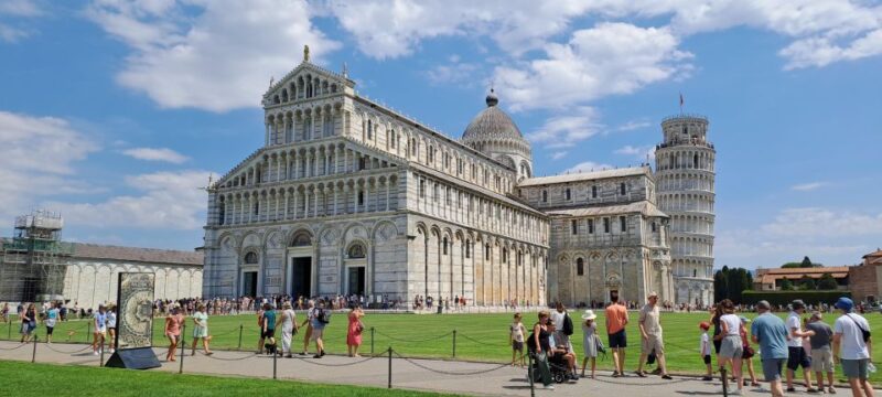 Pisa: 2-Hour Walking Tour - Discovering Pisa’s Unique Districts and Local Flavors