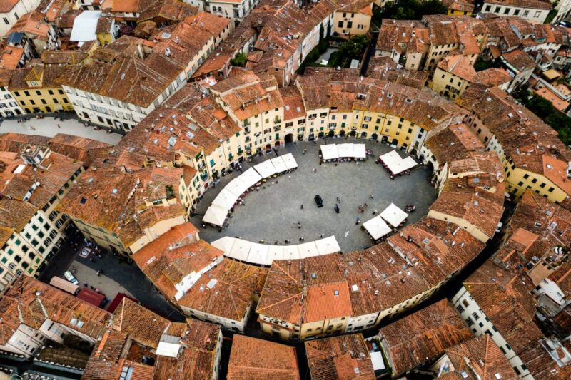 Pisa and Lucca: Private Full-Day Tour by Deluxe Van - Convenient Private Transportation from Florence to Tuscany