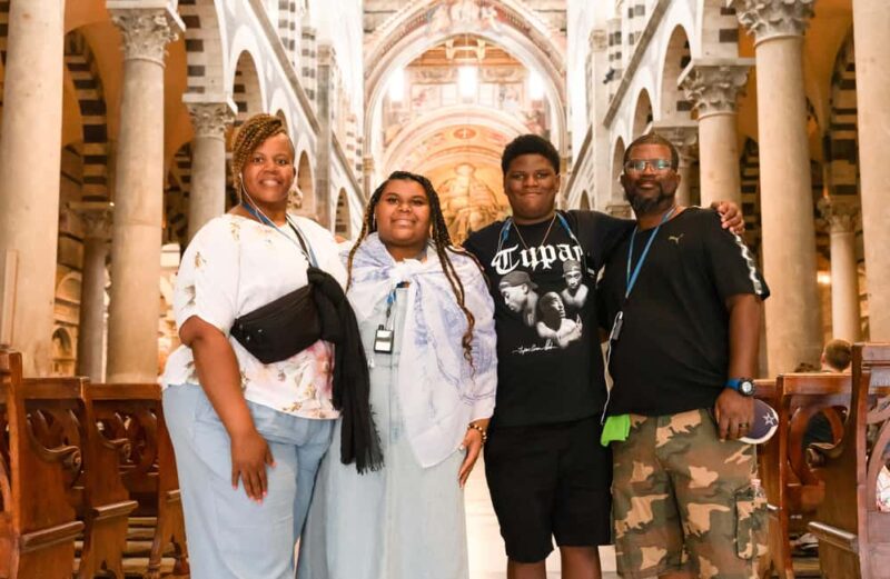 Pisa: Cathedral Guided Tour and Tower tickets & wine tasting - The Quality of Guides and Customer Satisfaction