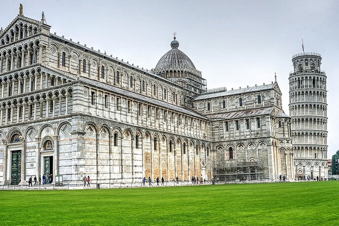 Pisa Half Day City Tour from Florence - The Role of the Expert Multilingual Guide