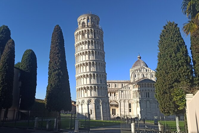 Pisa & Lucca Private Tour with wine-tasting from La Spezia Port - Key Points