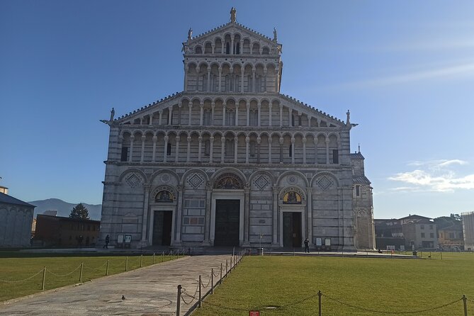 Pisa & Lucca Private Tour with wine-tasting from La Spezia Port - Pickup from La Spezia Cruise Ship for a Smooth Start