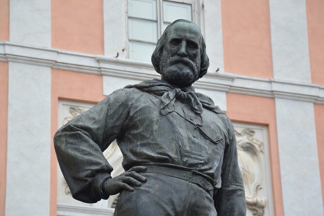 Pisa Scavenger Hunt and Sights Self-Guided Tour - Location and Meeting Point Details