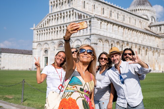 Pisa Sights and Bites Tour with Food Tastings for Small Groups or Private - Guide Expertise and Guest Experience