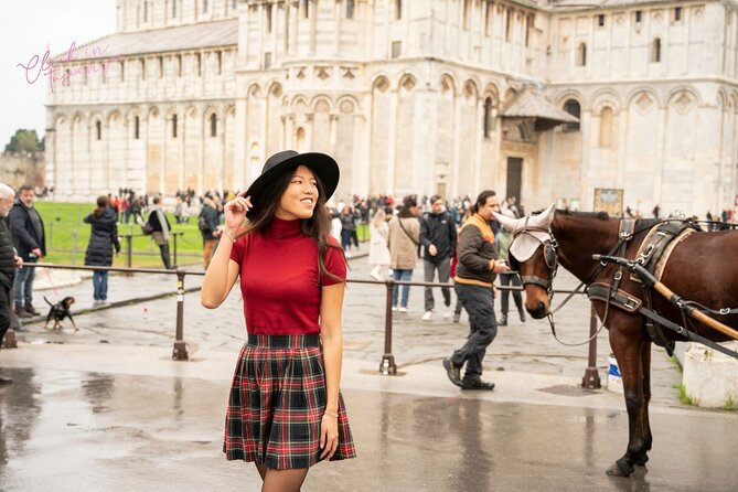 Pisa walking tour with private shooting - Meeting Point at Piazza dei Miracoli