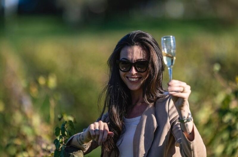 Pisa: Winery Tour and Wine Tasting with Local Food Pairing - Tasting Three Distinctive Tuscany Wines