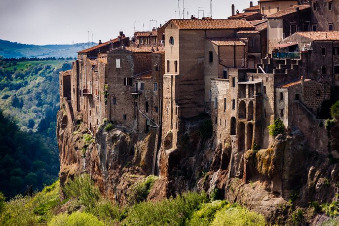 Pitigliano Private Walking Tour - Discovering the Oldest Church: Chiesa di Santa Maria e San Rocco
