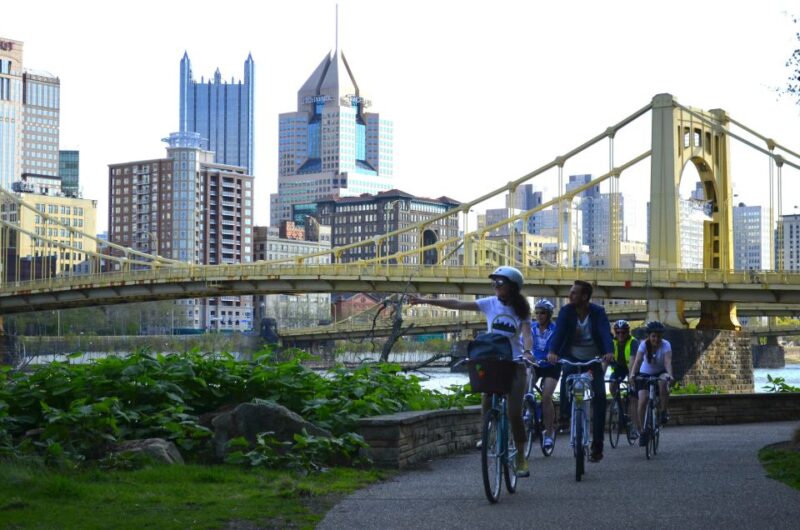 Pittsburgh: Beauty of the Burgh Bike Tour - Explore Pittsburghs Neighborhoods and River Trails in 3 Hours