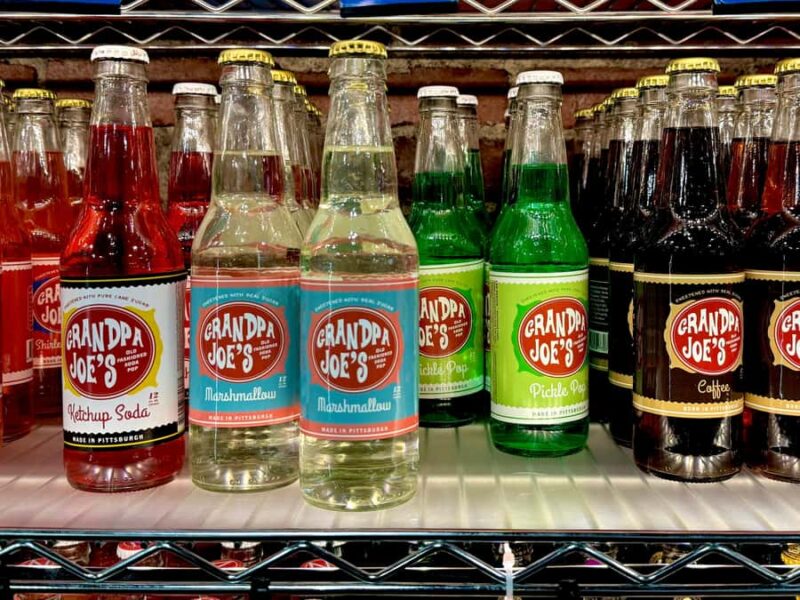 Pittsburgh: Downtown Food Tour with 6 Gems Food Tastings - Practical Details: Duration, Group Size, and Accessibility