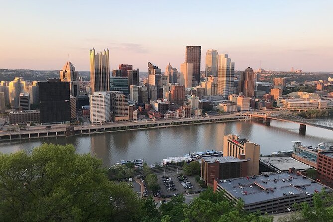 Pittsburgh Panorama: A Journey Through Iconic Landscapes - Appreciating Art Deco Architecture at the Koppers Building