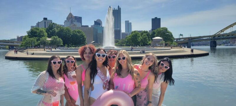 Pittsburgh: Private Yacht River Cruise with Captain and BYOB - Customizable Experience with BYOB and Food