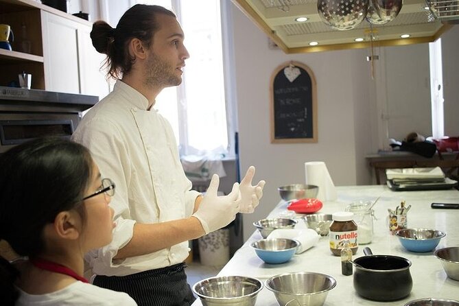 Pizza and Gelato Making Class in the Heart of Rome - The Setting and Atmosphere