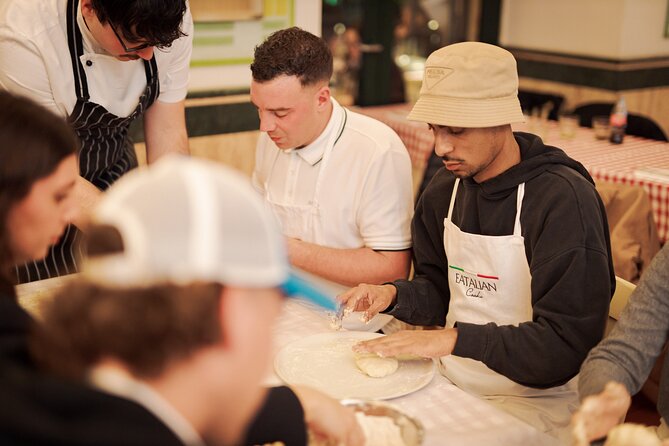 Pizza Cooking Class in Rome City Center - Piazza Navona - Who Will Enjoy This Pizza Class in Rome?