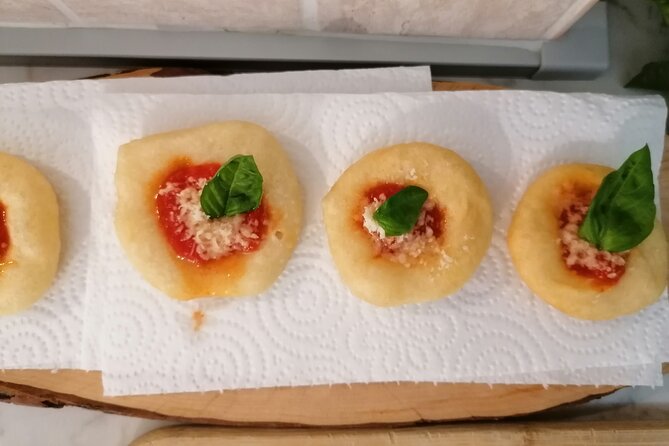 Pizza e Tiramisù class with local mum in Positano - A Family-Run Cooking Class in a Positano Villa