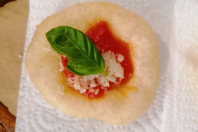Pizza e Tiramisù class with local mum in Positano - Who Should Book This Tour?