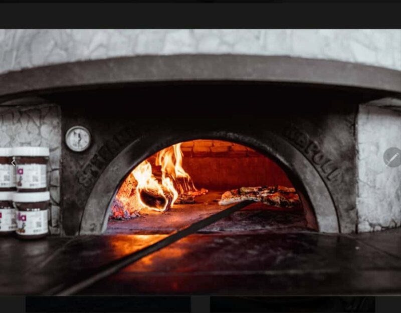 Pizza-Making Class& boat trip - Learning the Secrets of Neapolitan Pizza from Expert Chefs