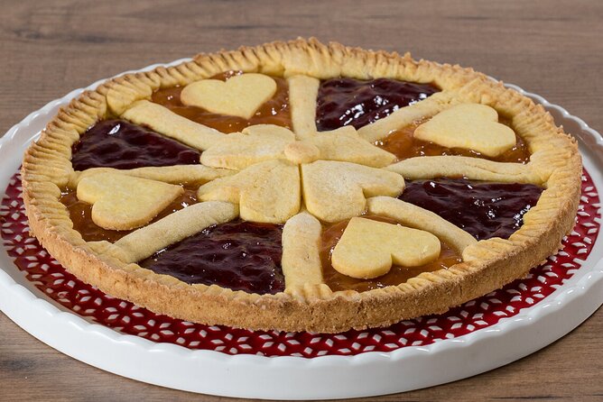 Pizza Making Class in Sanremo - The Role of Chef Nino and the Atmosphere