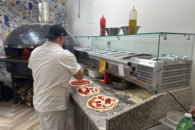 Pizza-Making Class with Local Top-Rated Chef with Drink in Naples - What to Expect During the 2-Hour Class