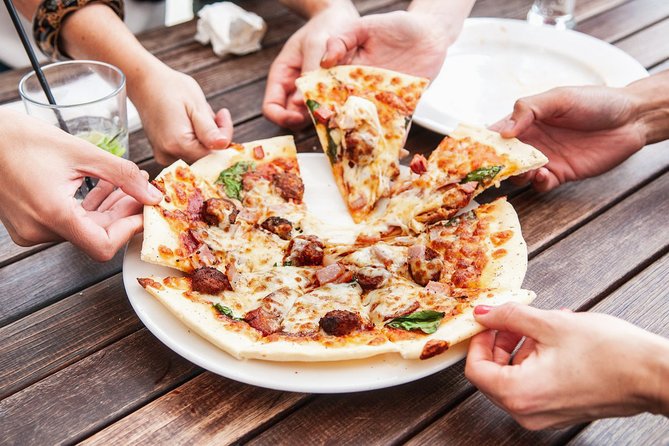 Pizza Walking Tour in Manhattan with Friendly Local Guide - Key Points