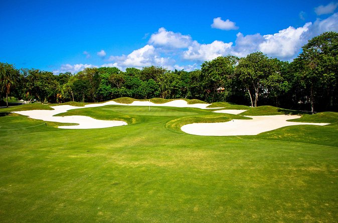 Play Hard Rock Golf Course - Who Should Consider This Golf Tour?