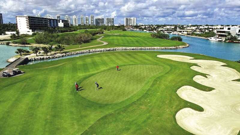 Play Puerto Cancun Golf Course W/Clubs - Food, Beverages, and On-Site Facilities