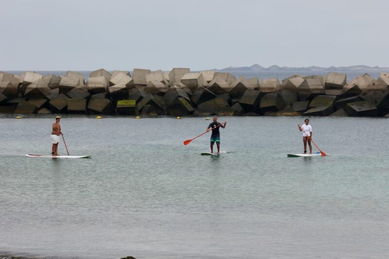 Playa Blanca: Stand-up Paddleboard Lesson - Learning the Basics on Land Before Entering the Water