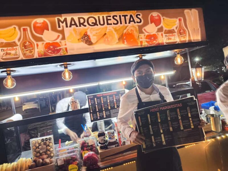 Playa del Carmen: A Sensory Tour Through Mexico's Culinary Memory - Sampling Yucatecan Snacks at the Municipal Market