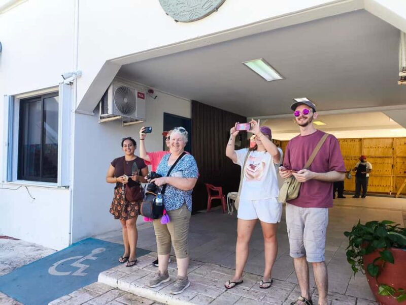 Playa del Carmen: A Sensory Tour Through Mexico's Culinary Memory - Wrapping Up with a Symbolic Souvenir at Town Hall