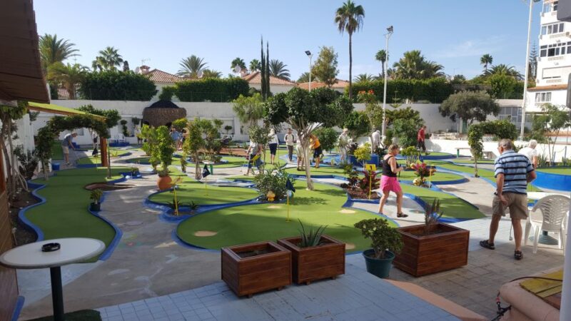 Playa del Inglés: Minigolf Taidia - Key Points