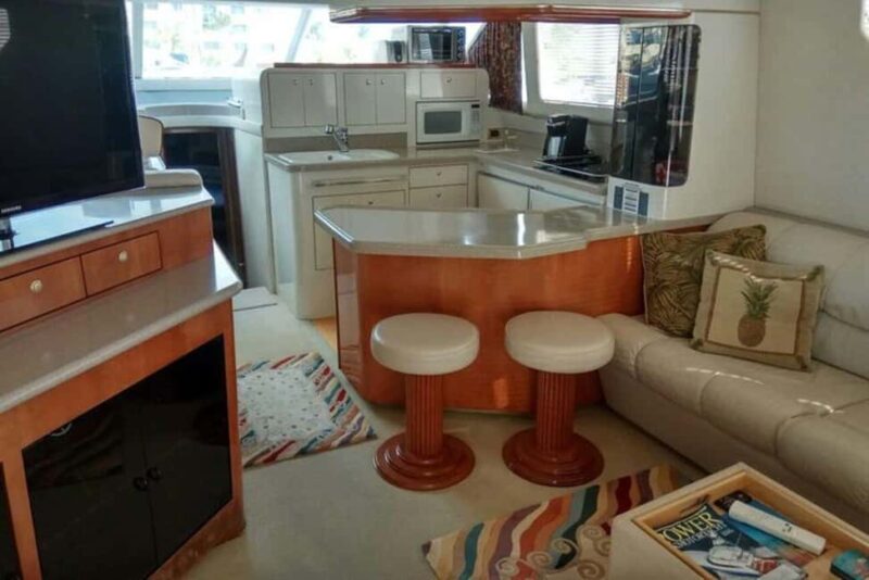 Playa Mujeres: Private Yacht Rental - 4hr SR55H4 #GMBSR55FUN - Key Points