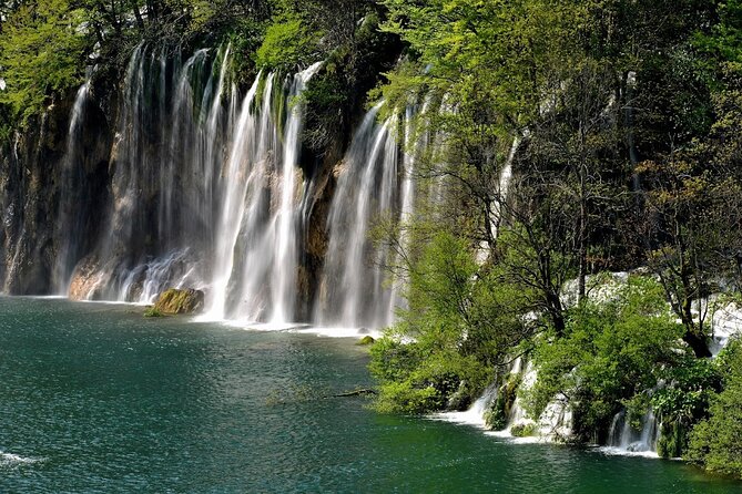 Plitvice Lakes Day Tour from Rijeka, Simple & Safe - Practical Tips for Visiting Plitvice Lakes
