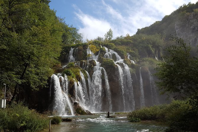 Plitvice Lakes Day Tour  Group Tour - Guided Insights and Park Features