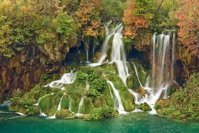 Plitvice Lakes Day Tour with Panoramic Boat Ride Ticket Reserved - Accessibility and Practical Tips for Visitors