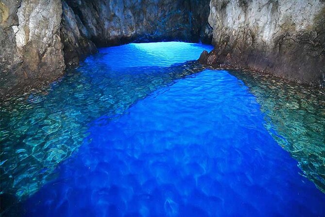 Plitvice Lakes group tour from Split or Trogir (Included: Entry Ticket) - Dining Options and Additional Expenses