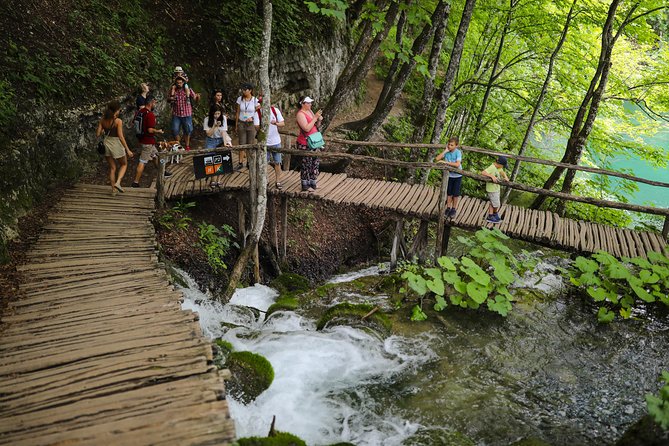 Plitvice Lakes N.P. Bus Tour from Zadar with Skip-the-Line - Key Points