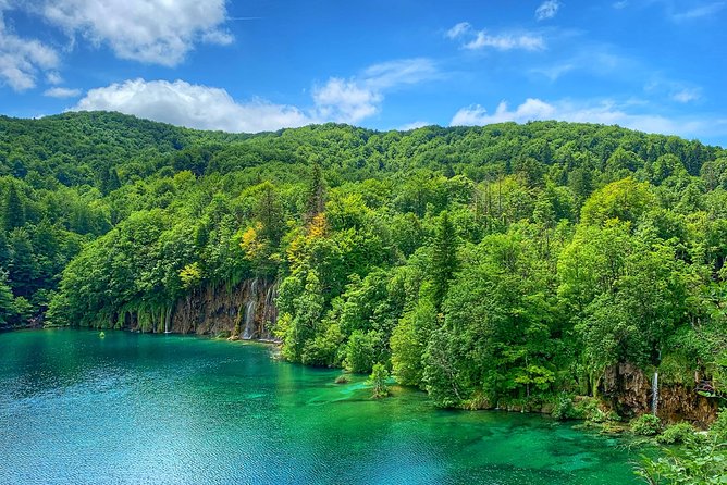 Plitvice Lakes Private day-trip from Zagreb - What to Expect During the Tour: The Park and Its Surroundings