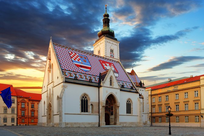 Plitvice Lakes Private Guided Tour from Zadar with Transfer to Zagreb - Key Points