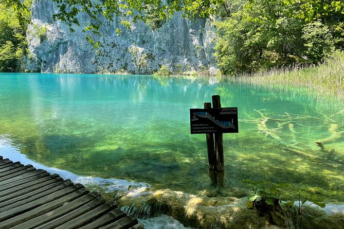 Plitvice Lakes & Rastoke Day Trip from Zagreb, Ticket Included - Unique Features: Boat Rides and Panoramic Bus Tours