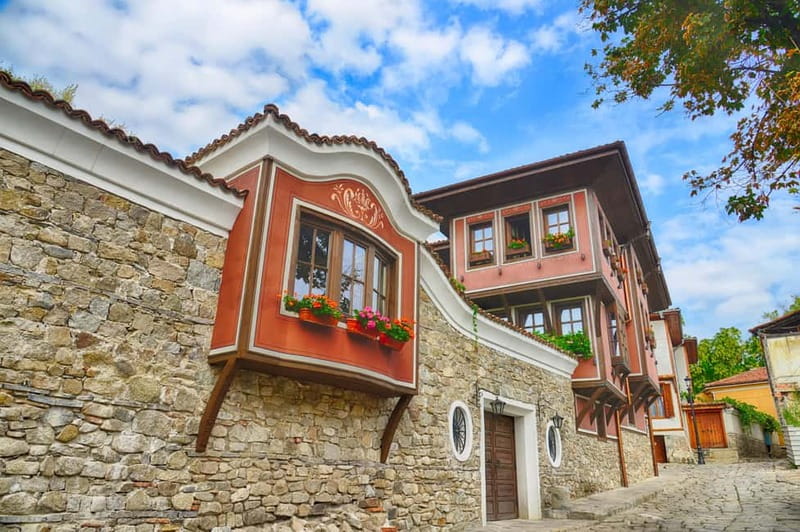 Plovdiv: Old Town Self-Guided Audio Tour - Key Points