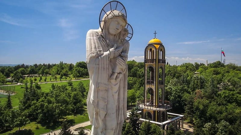 Plovdiv: Perperikon, Haskovo and Thracian Tomb Full-Day Trip - Discover the Biggest Virgin Mary Statue in Haskovo
