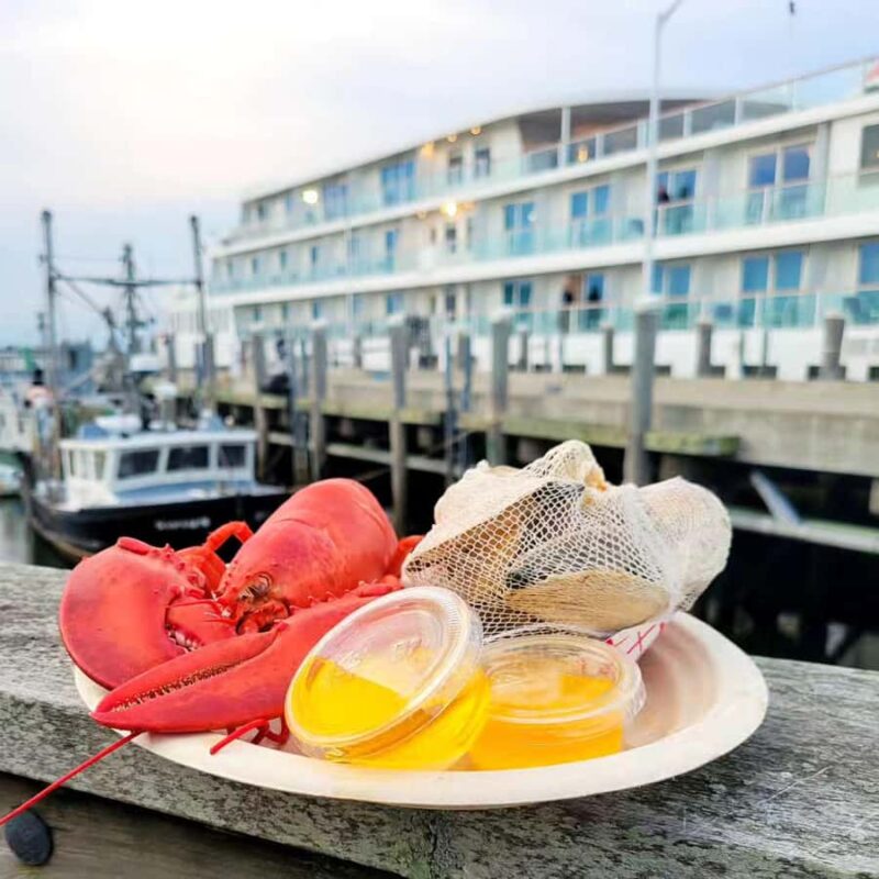 Plymouth, Massachusetts: Clambake at Sea Dinner Cruise - Key Points