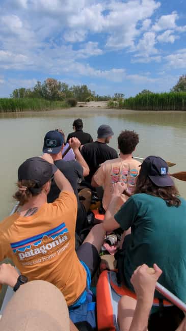 Po Delta: Guided canoe tour through natural oases - Discovering the Natural Corridors of the Po Delta