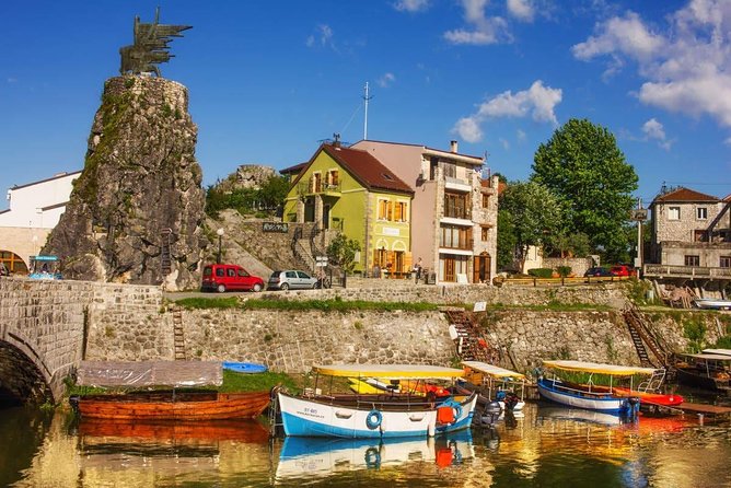 Podgorica Historic, Safari and Winery tour - Skadar lake and River Crnojevica - Capturing the View at Pavlova Strana