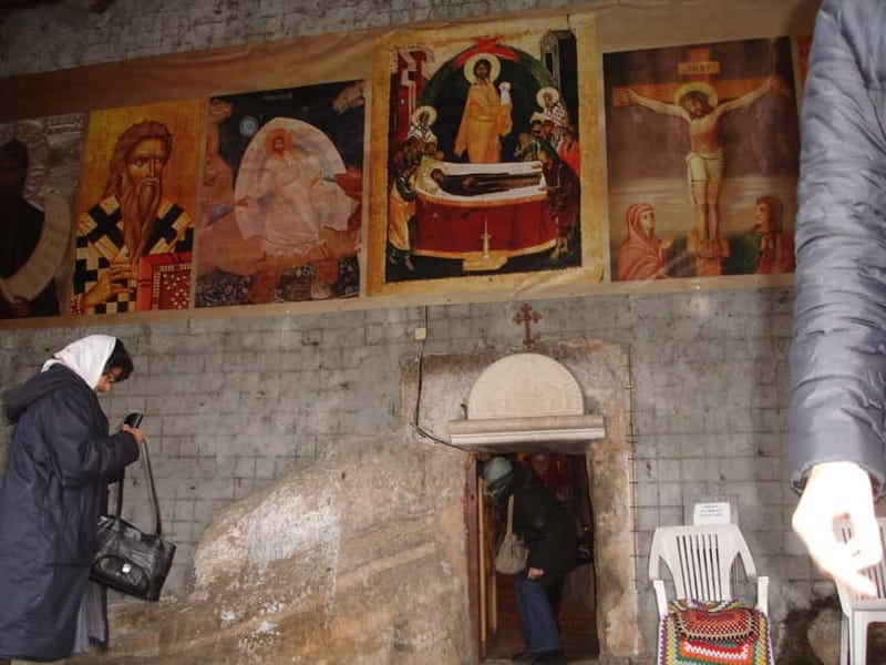 Podgorica: Spiritual Wonders & Scenic Beauty Monastery Tour - The Majestic Ostrog Monastery: Cliffside Wonder