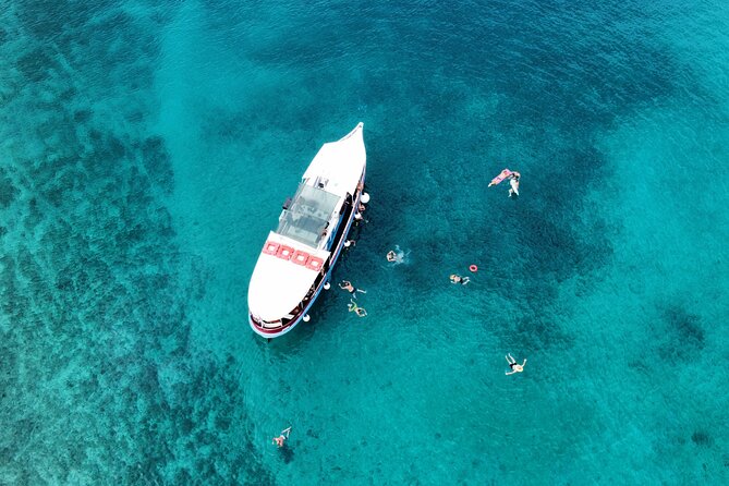 Podstrana and Jesenice, Boat trip to Bra and olta with lunch - Lunch Aboard with Views Over the Islands