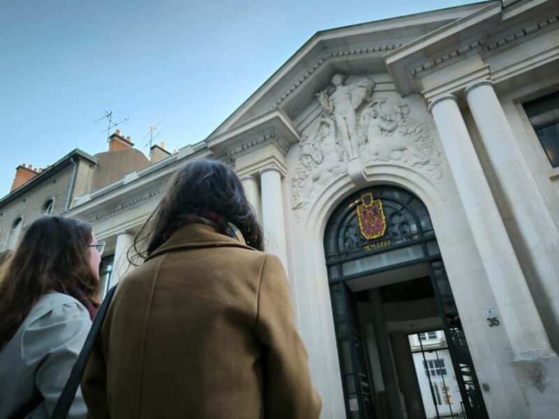 Poitiers: Half-Day Tour with Baptistere and Food Tasting - Comparing the Tour with Similar Poitiers Experiences