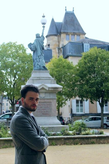 Poitiers : Napoleon III's Walking Tour - The Guide and Tour Experience
