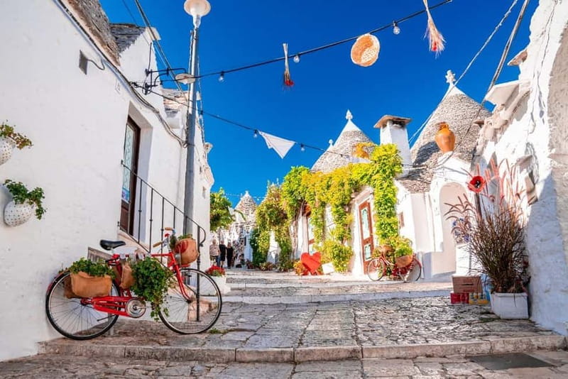 Polignano a Mare/Bari: Alberobello and Matera On Your Own - Exploring Matera’s Sassi Districts and Cave Dwellings