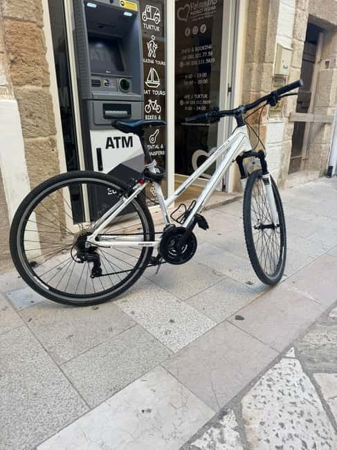 Polignano a Mare: Bike rental - Key Points